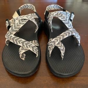 Chaco Z/2 Classic Ladies sandal size 9 like new